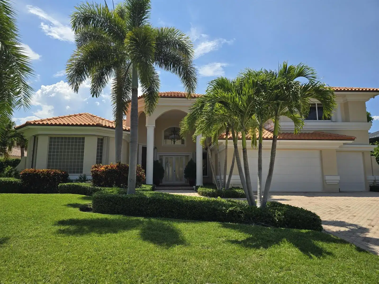 9 ISLAND Road, Sewalls Point FL 34996