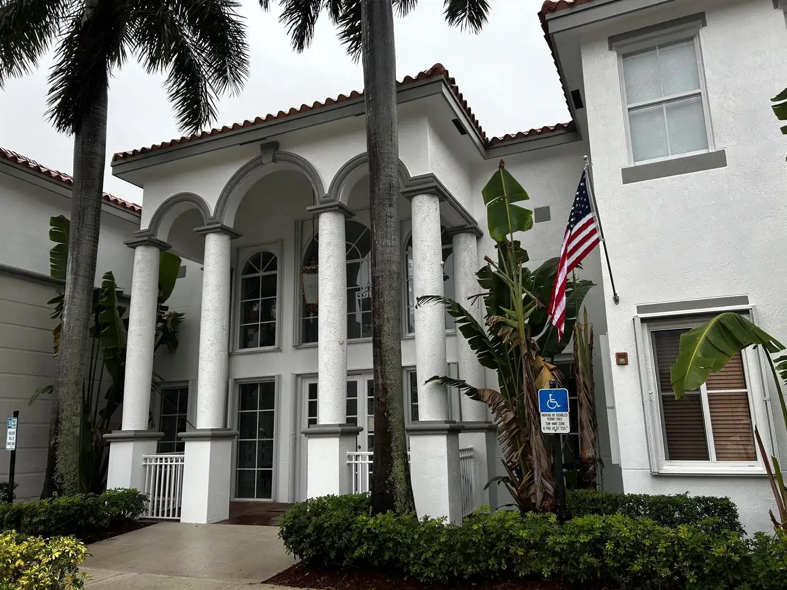 11019 Legacy Lane # 203, Palm Beach Gardens FL 33410 photo 2