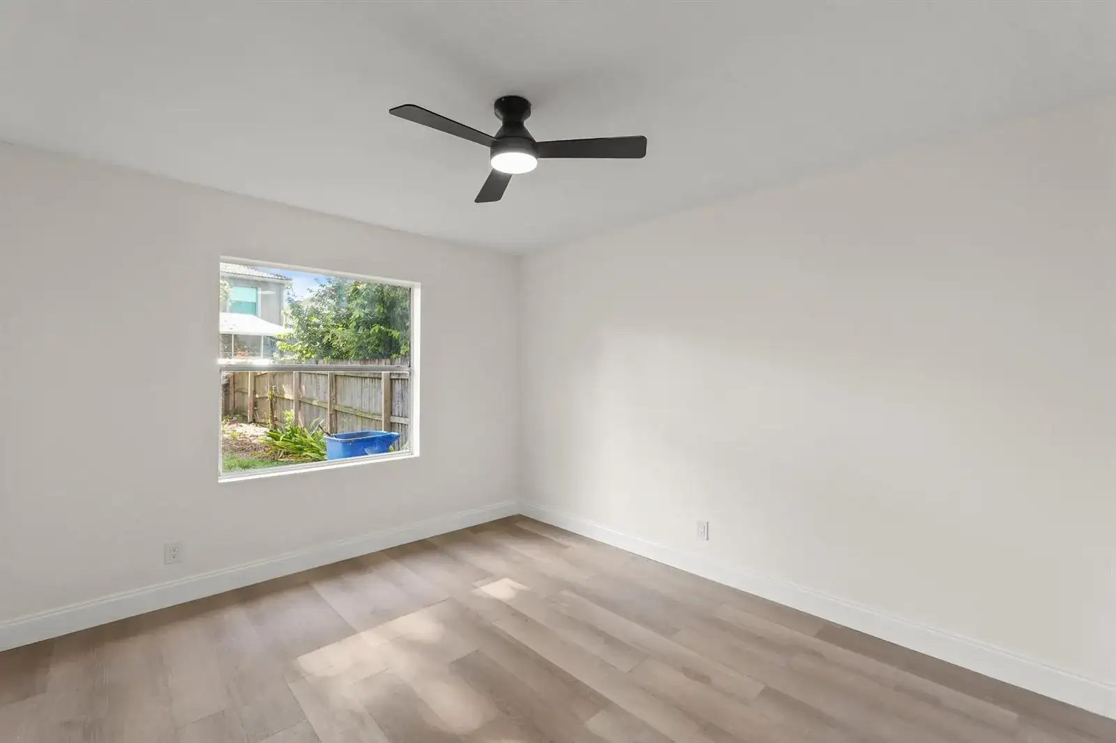 7406 Willow Spring Circle N, Boynton Beach FL 33436 photo 4