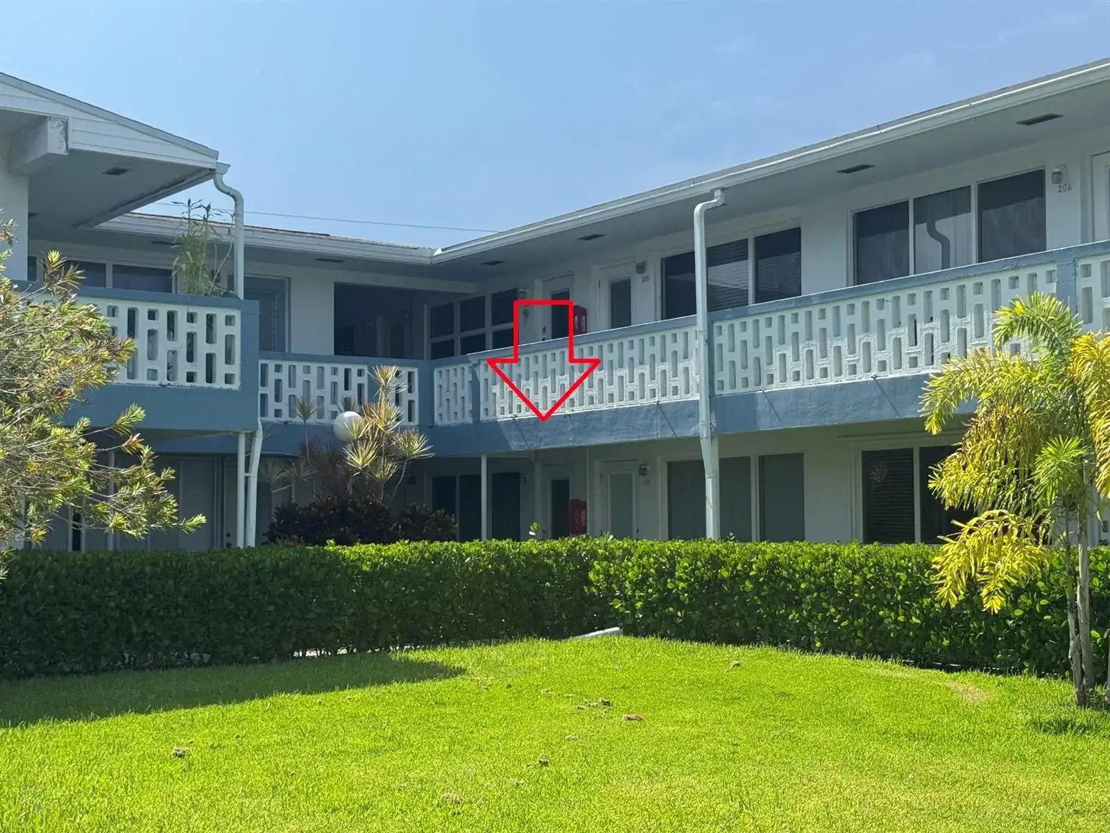 801 Atlantic Shores Boulevard # 104, Hallandale Beach FL 33009 photo 3