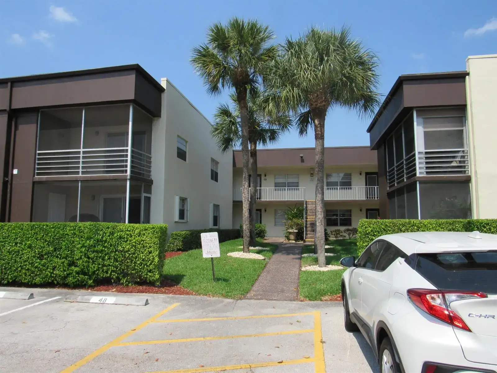 737 Normandy P, Delray Beach FL 33484 photo 2