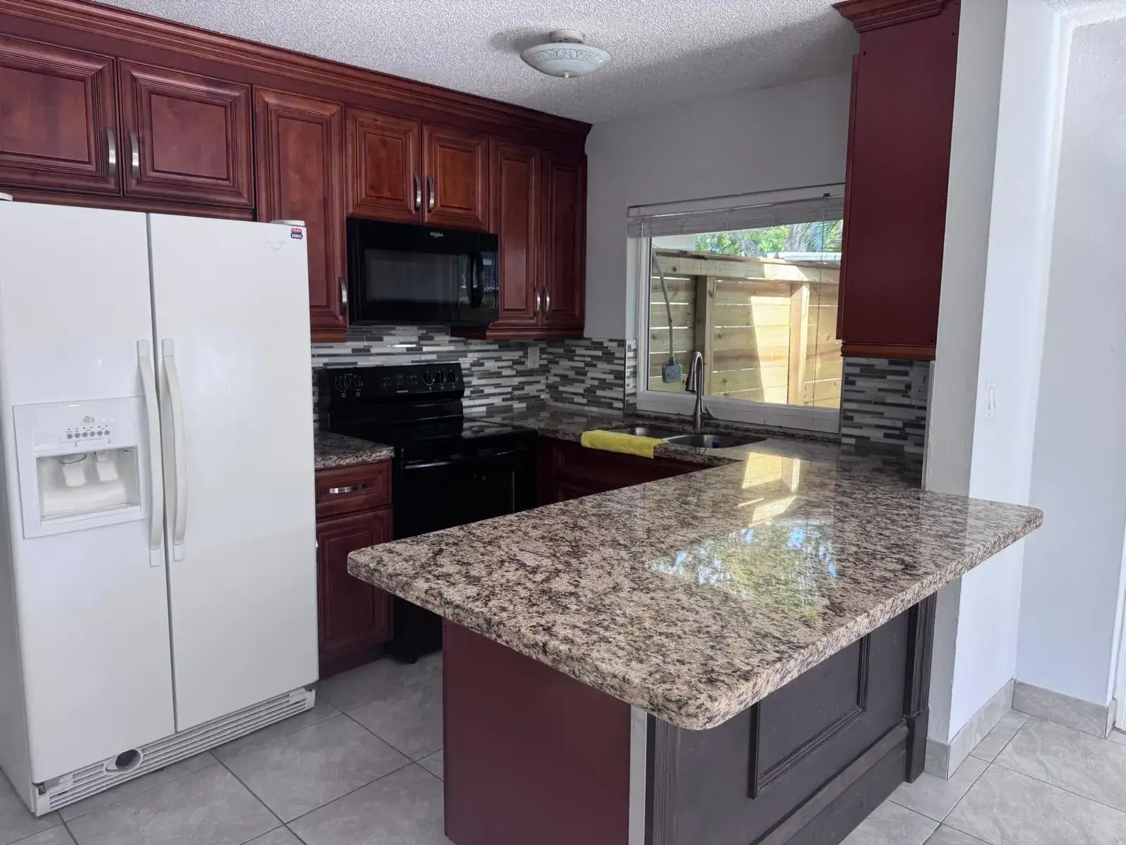 3004 NW 4TH Terrace # 141, Pompano Beach FL 33064