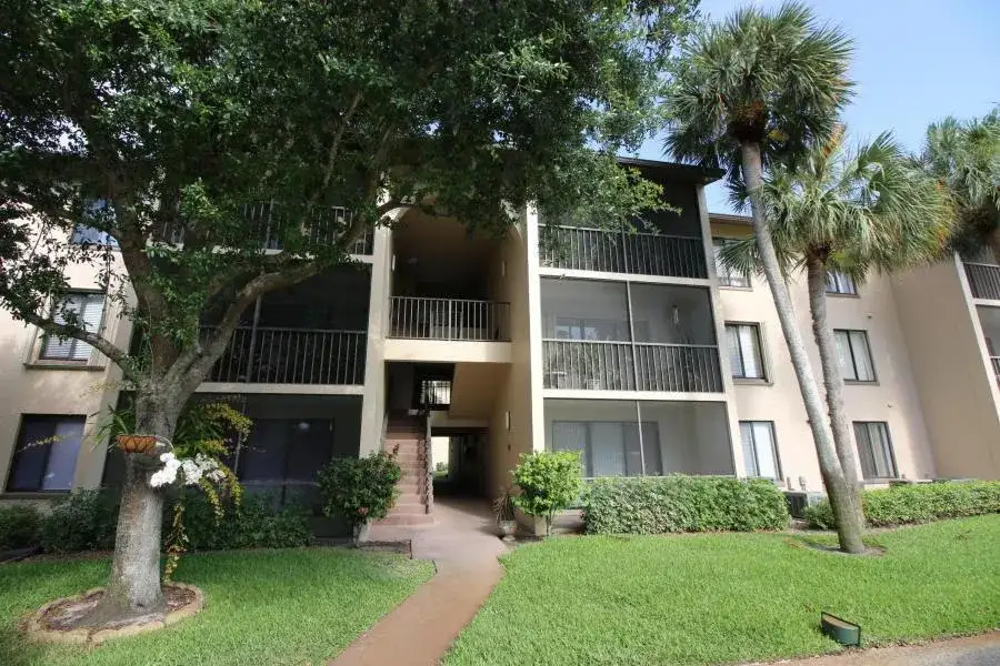 201 Foxtail Drive # C1, FL 33415 photo 2