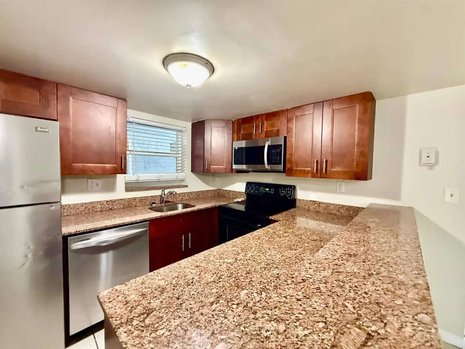 700 SW 81st Avenue # 1A, North Lauderdale FL 33068