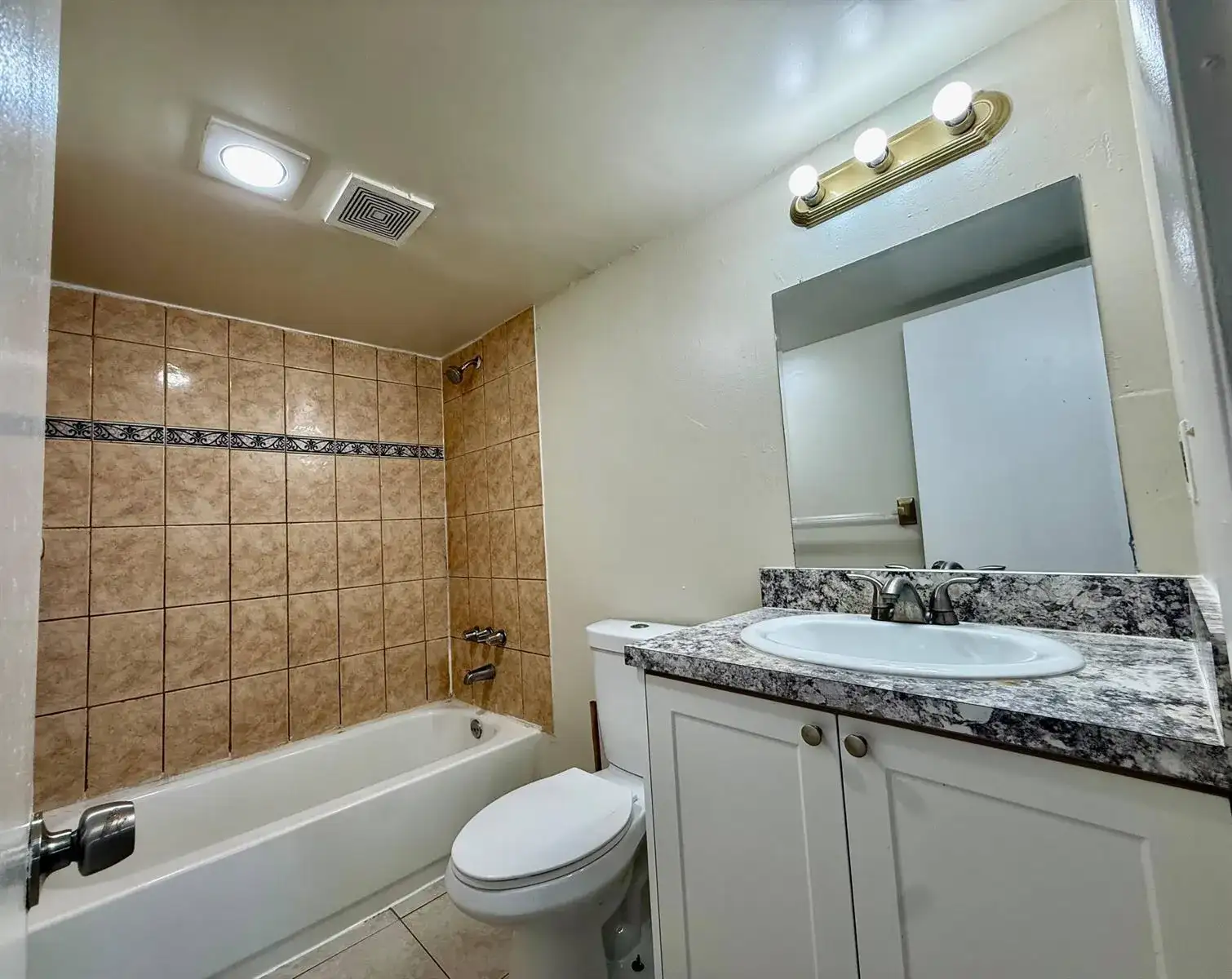 700 SW 81st Avenue # 1A, North Lauderdale FL 33068 photo 4