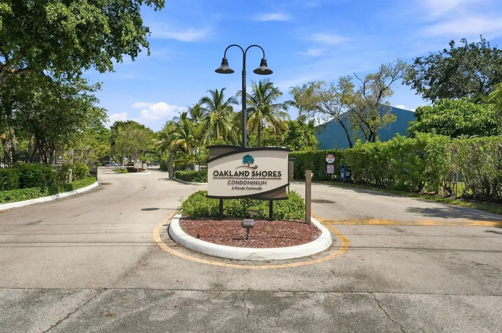 3101 Oakland Shores Drive # H210, Oakland Park FL 33309 photo 2