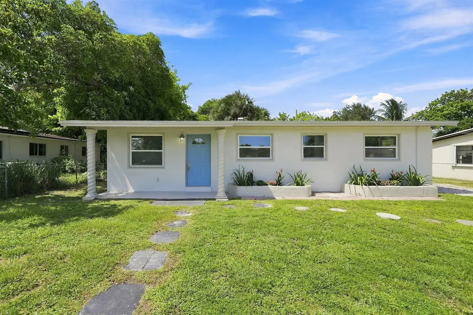 1629 NW 15TH Court, Fort Lauderdale FL 33311 photo 2