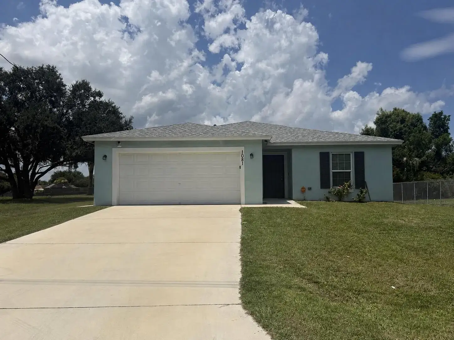 1081 SW MCDEVITT Avenue, Port St. Lucie FL 34953