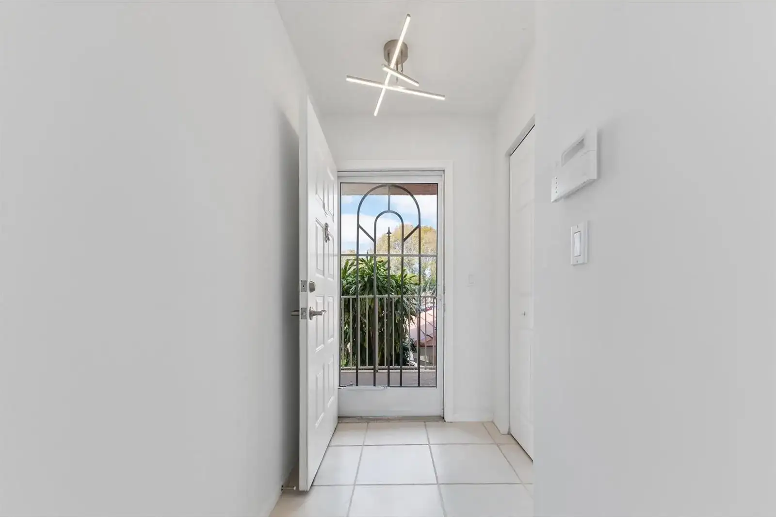 5842 CRYSTAL SHORES Drive # 205, Boynton Beach FL 33437 photo 3