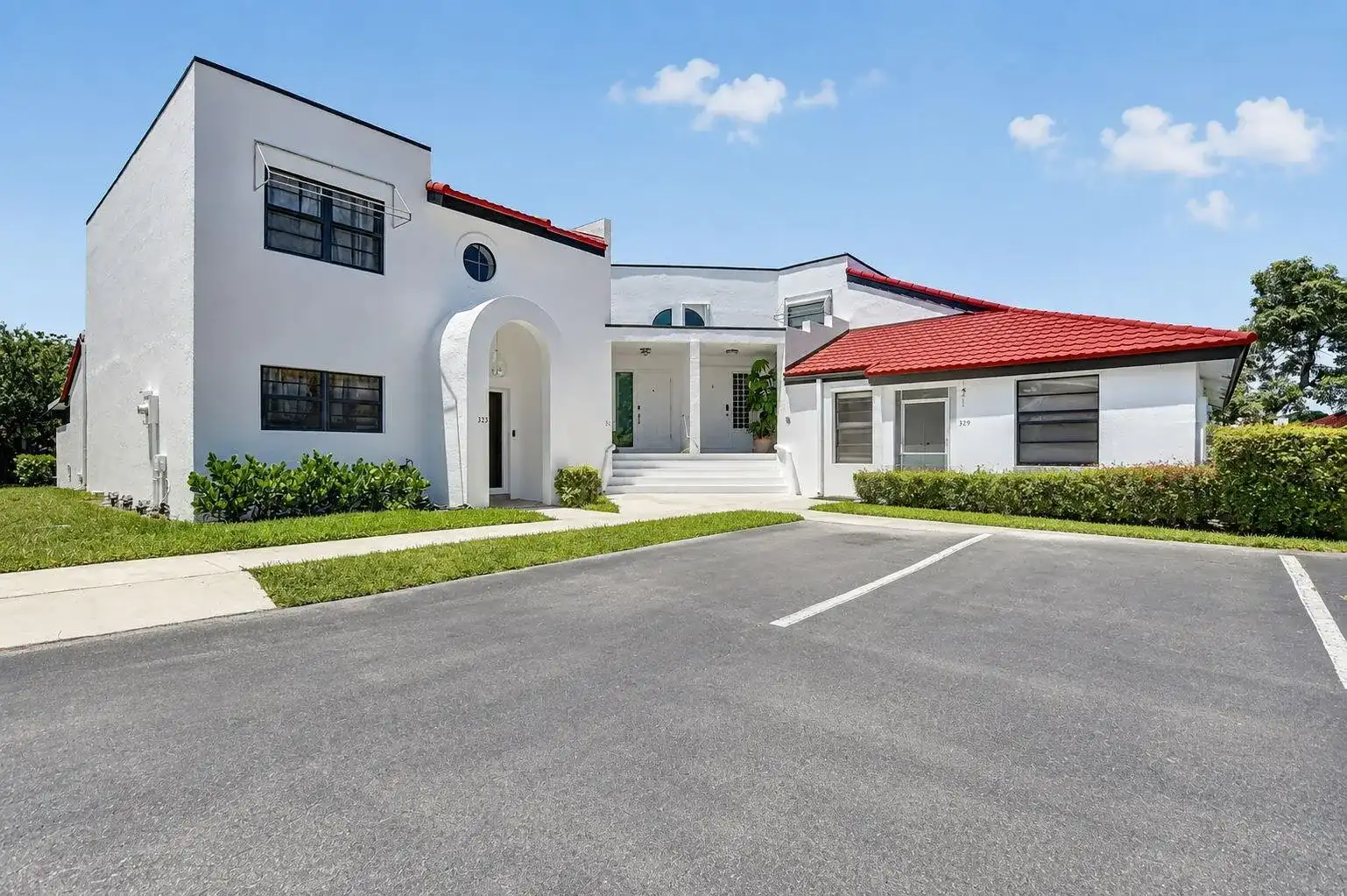327 NW 36TH Avenue, Deerfield Beach FL 33442