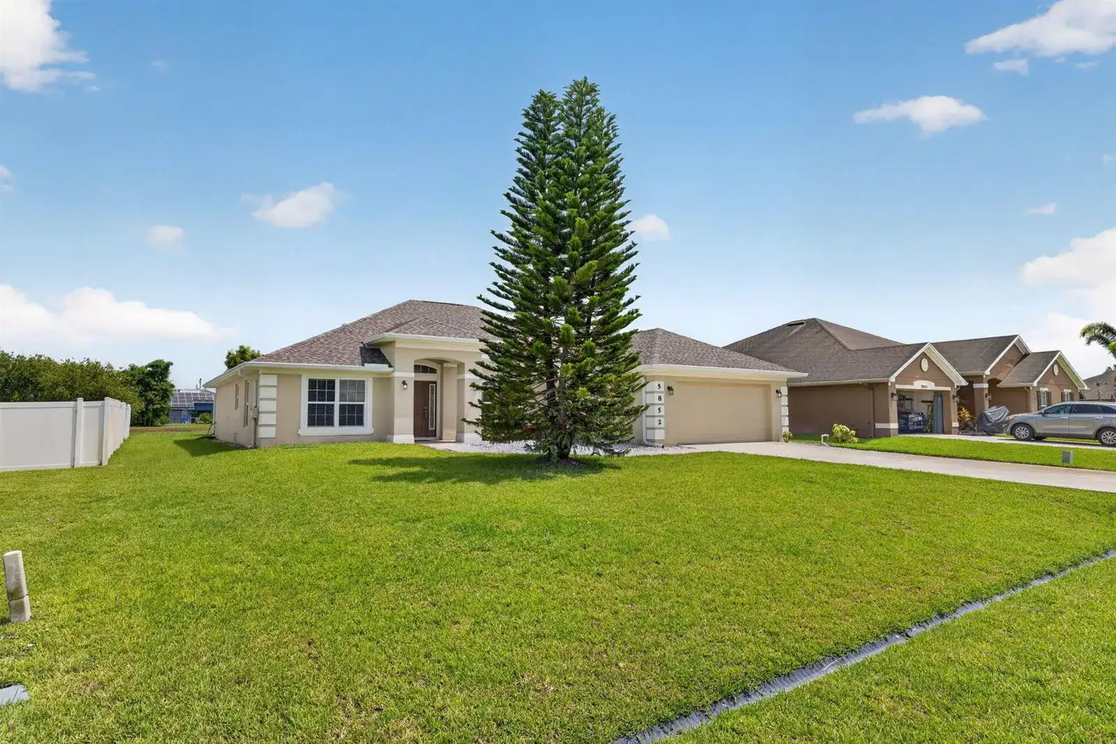 5852 NW Ethel Court, Port St. Lucie FL 34986 photo 3