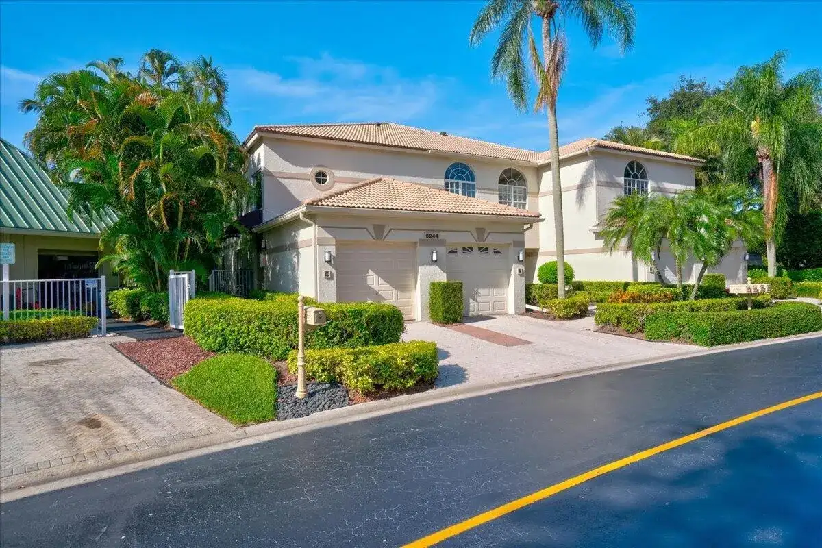 6244 GRAYCLIFF Drive # C, Boca Raton FL 33496 photo 4