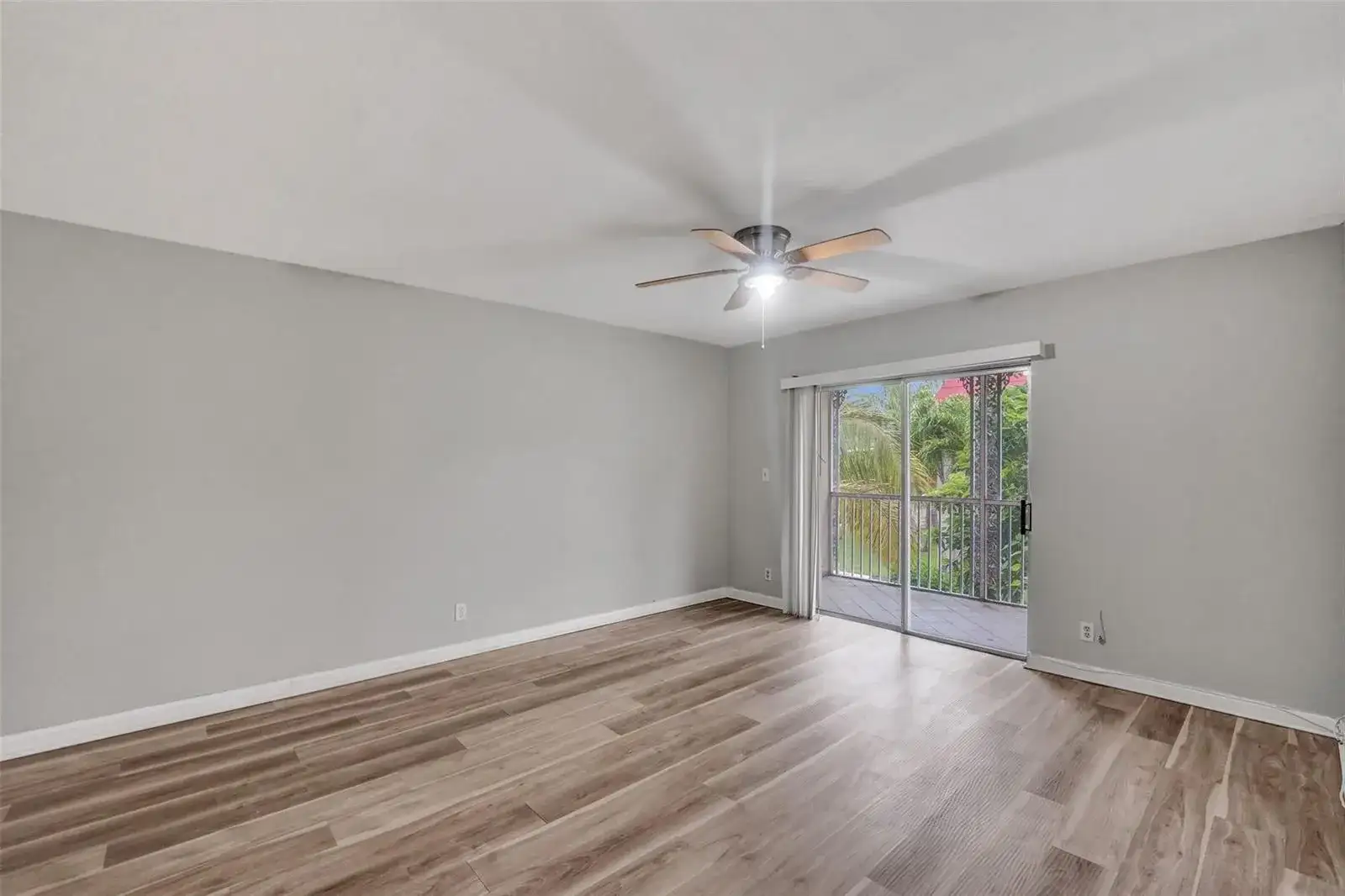 555 SE 8TH Street # 252, Deerfield Beach FL 33441 photo 4