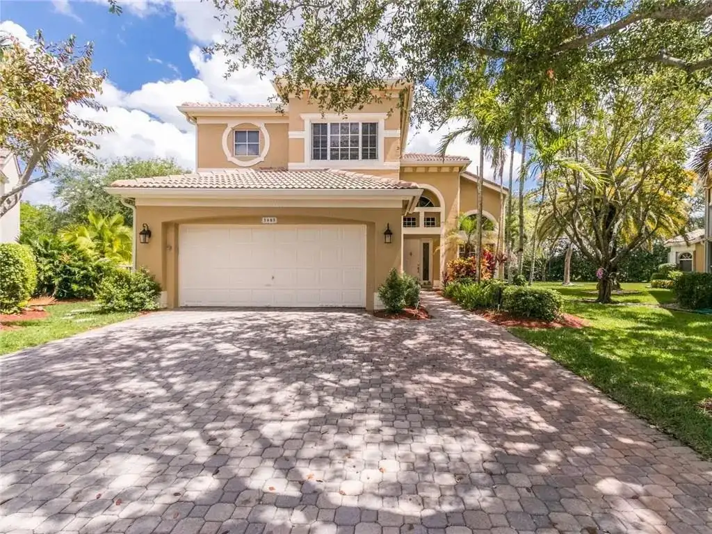 5805 NW 125th Avenue, Parkland FL 33076