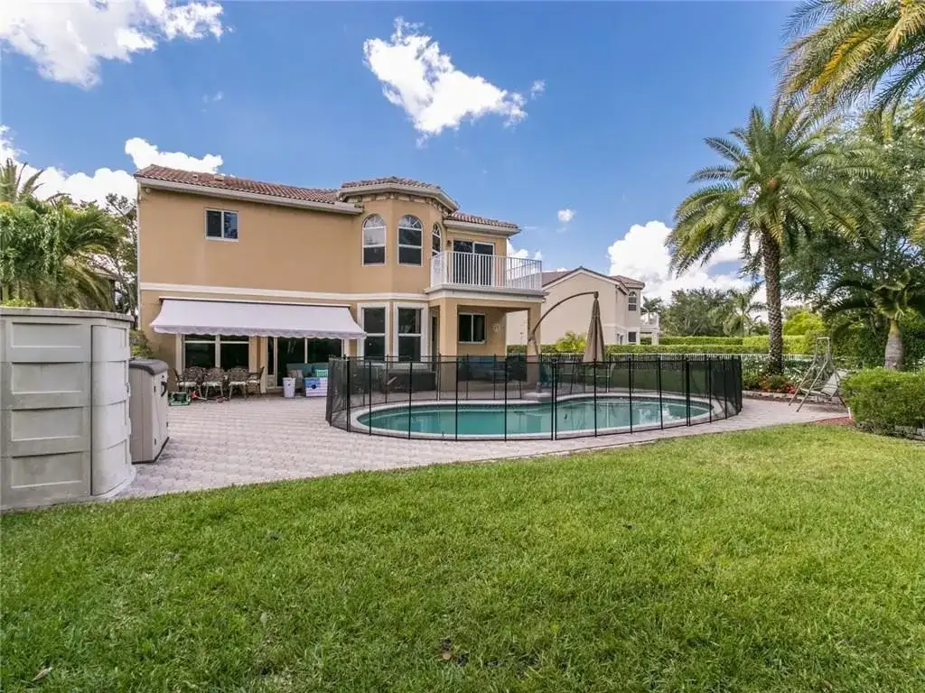 5805 NW 125th Avenue, Parkland FL 33076 photo 3
