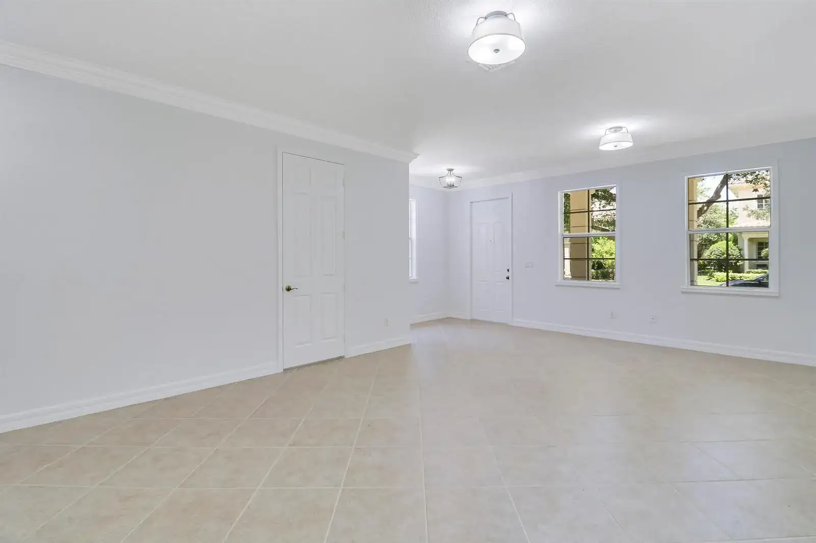 112 Dunmore Drive, Jupiter FL 33458 photo 3