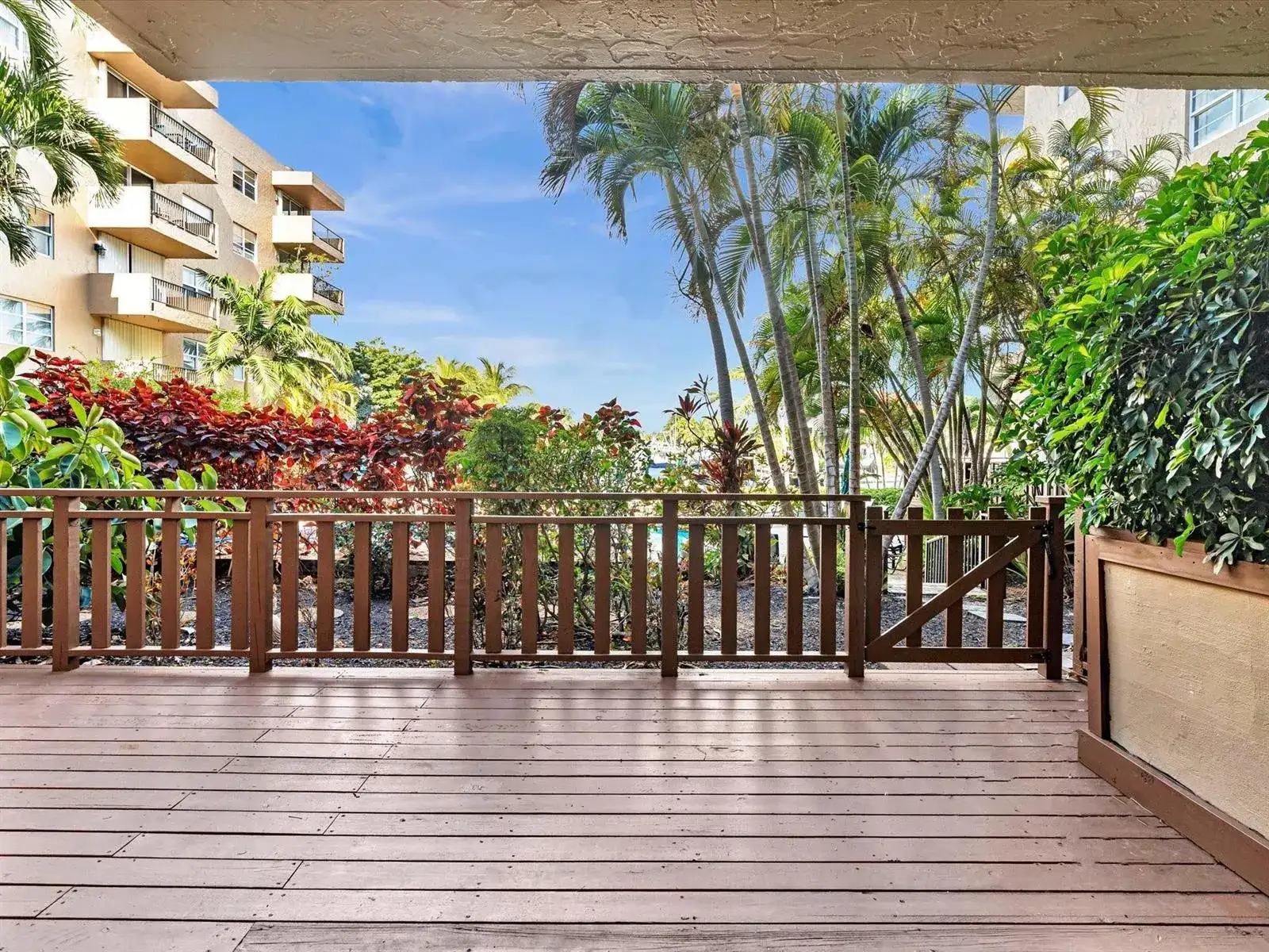 1421 S OCEAN Boulevard # 116, Pompano Beach FL 33062 photo 2