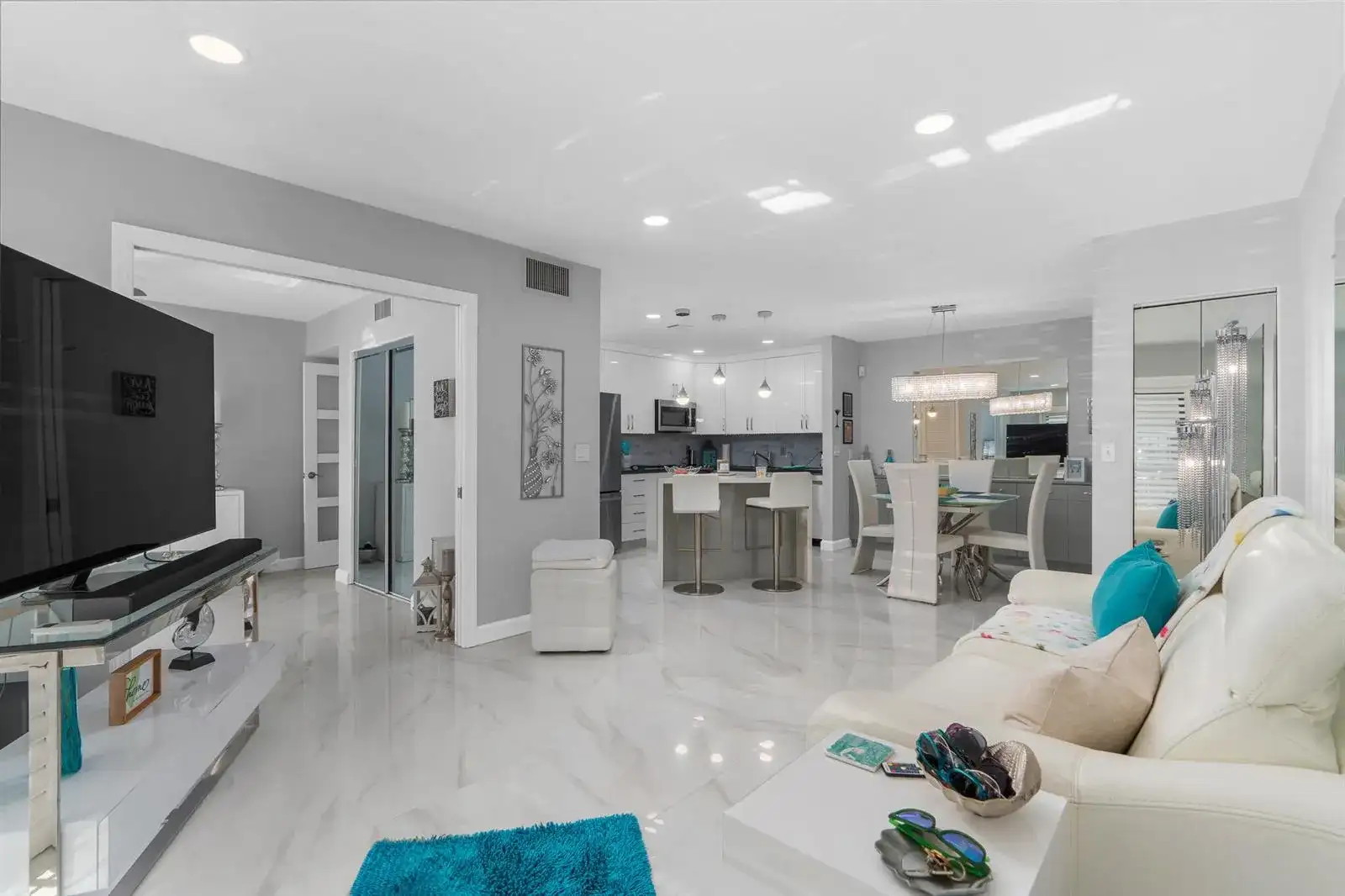 130 CYPRESS CLUB Drive # 306, Pompano Beach FL 33060 photo 3