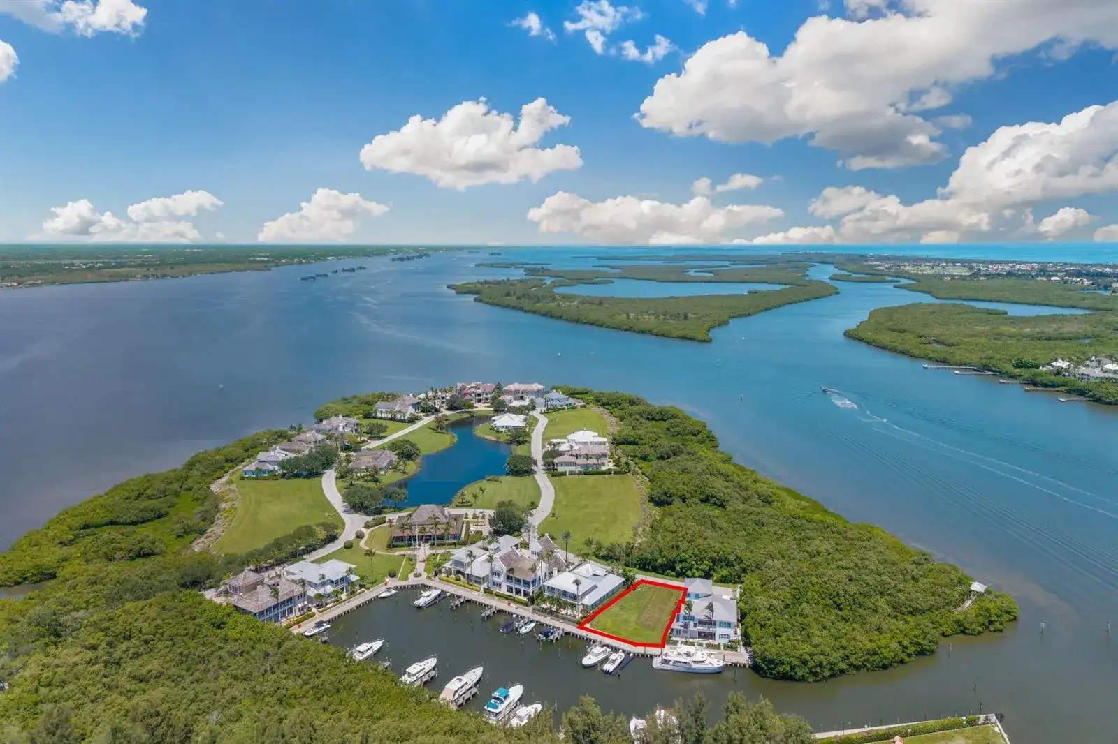 2915 E MARSH ISLAND Drive, Vero Beach FL 32963 photo 3