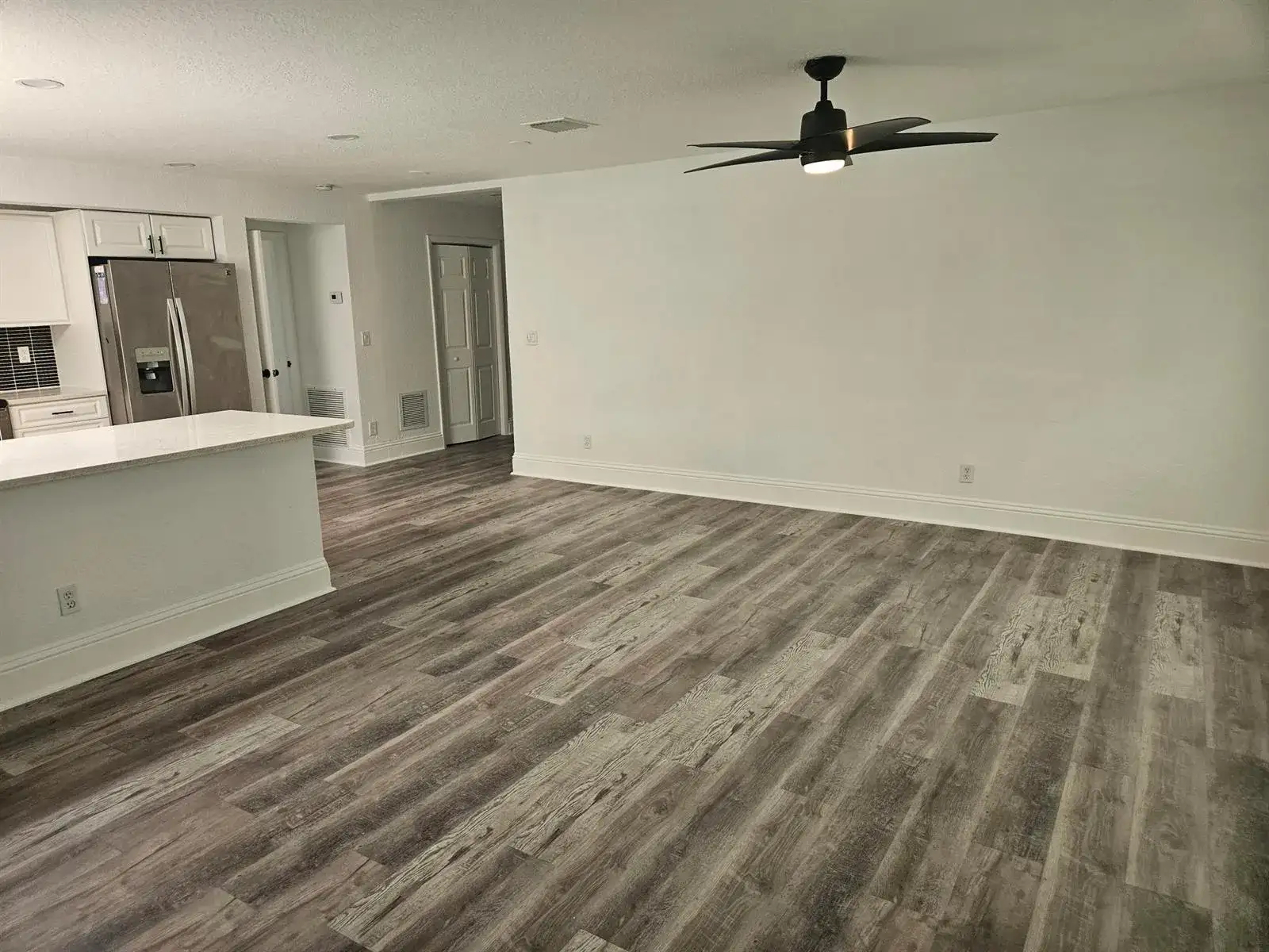 463 NW RAVENSWOOD Lane, Port St. Lucie FL 34983 photo 3