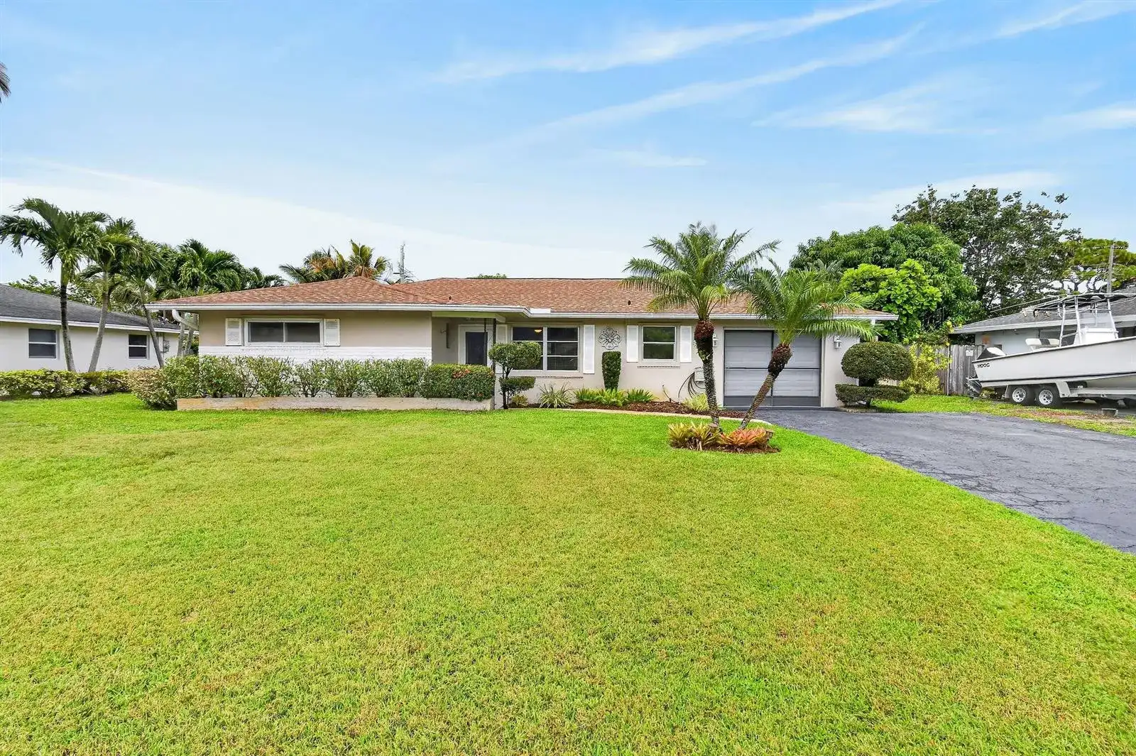 11 Windsor Road E, Jupiter FL 33469