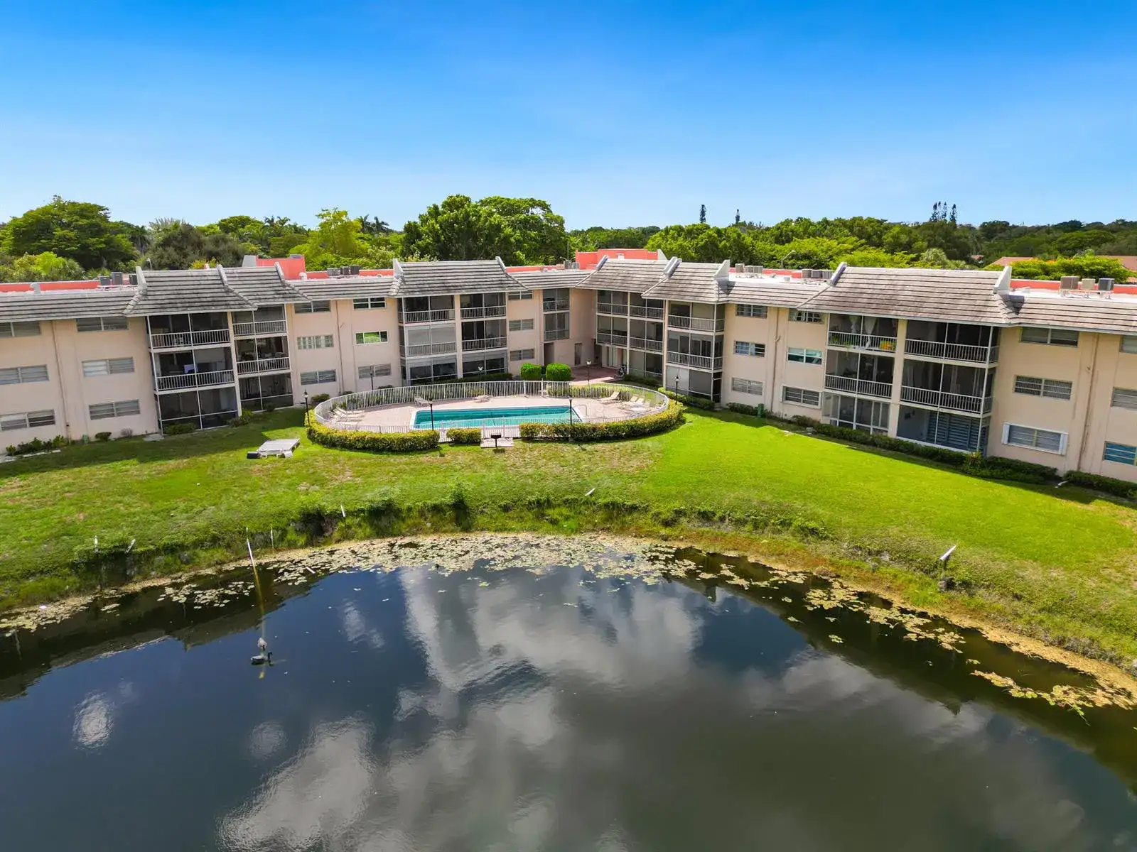 2850 Forest Hills Boulevard # 211, Coral Springs FL 33065 photo 4