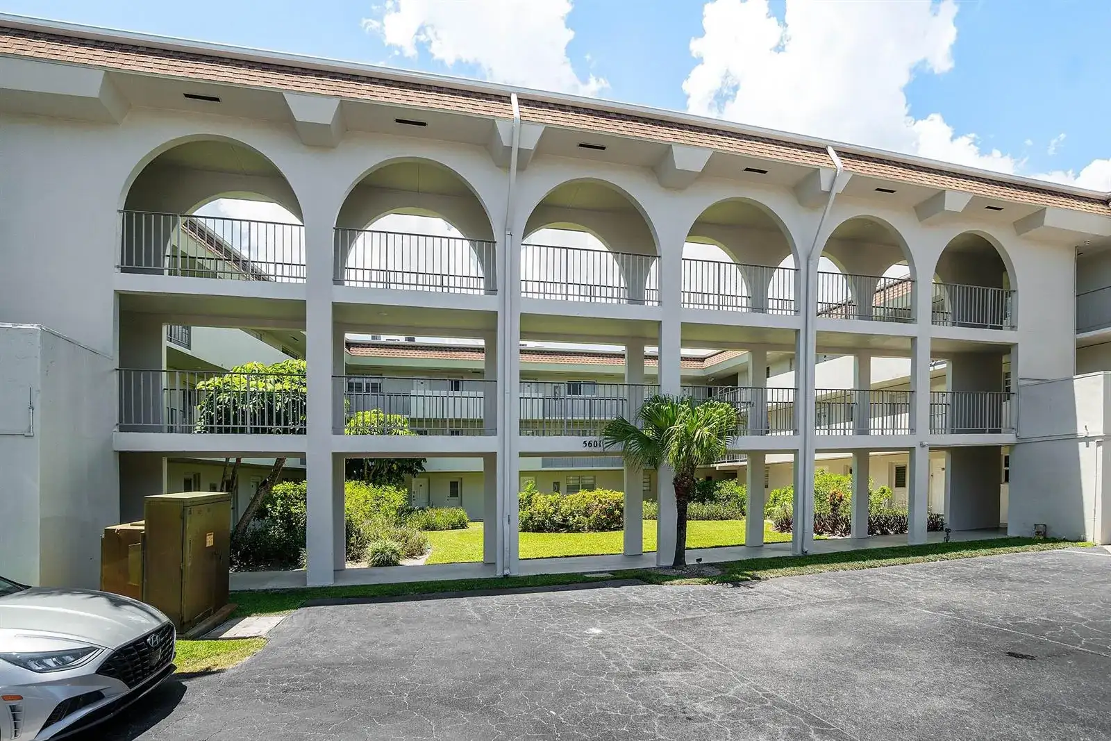 5601 NW 2nd Avenue, Boca Raton FL 33487 photo 2
