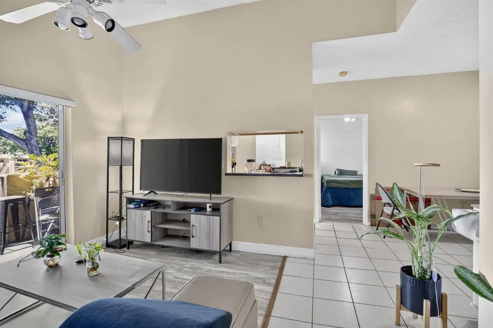 2361 NW 96TH Terrace # 18K, Pembroke Pines FL 33024 photo 2