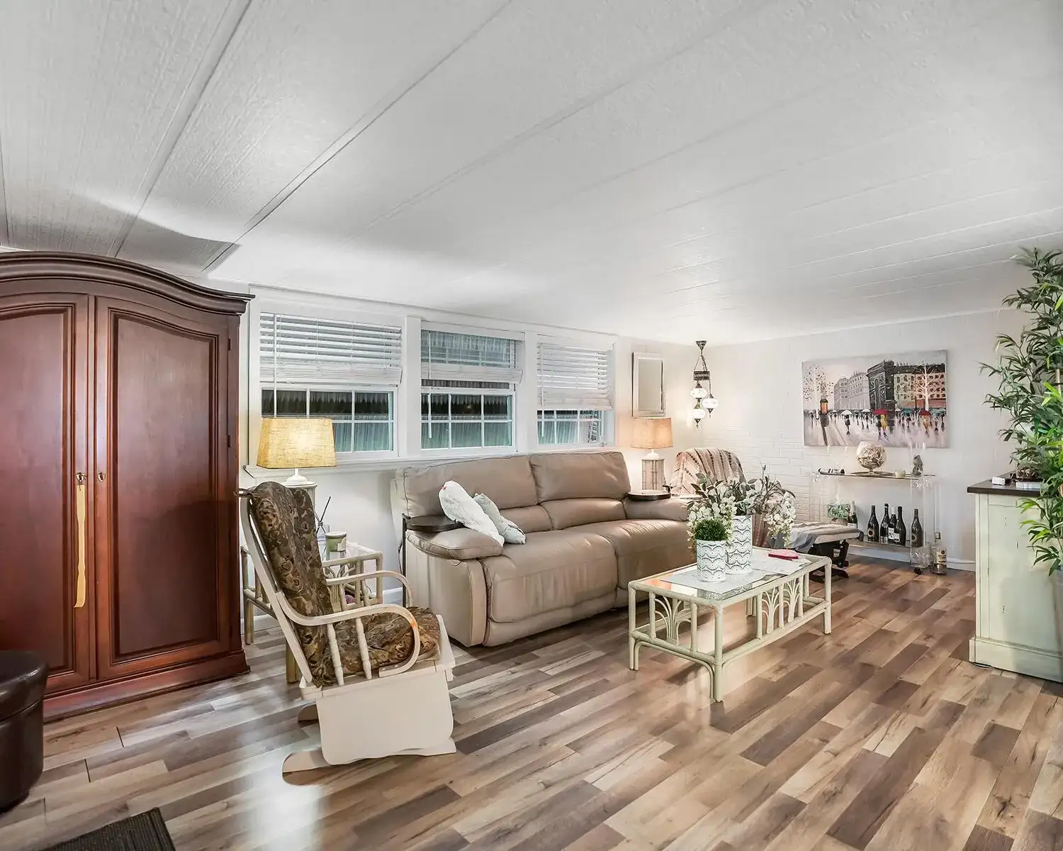 8500 SW 18th Place, Davie FL 33324 photo 4