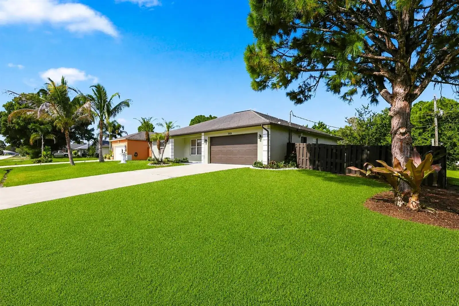 3102 SW CATHEDRAL Street, Port St. Lucie FL 34953 photo 3