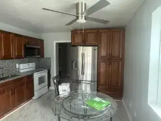 2329 FAIRWAY Drive, FL 33409 photo 2