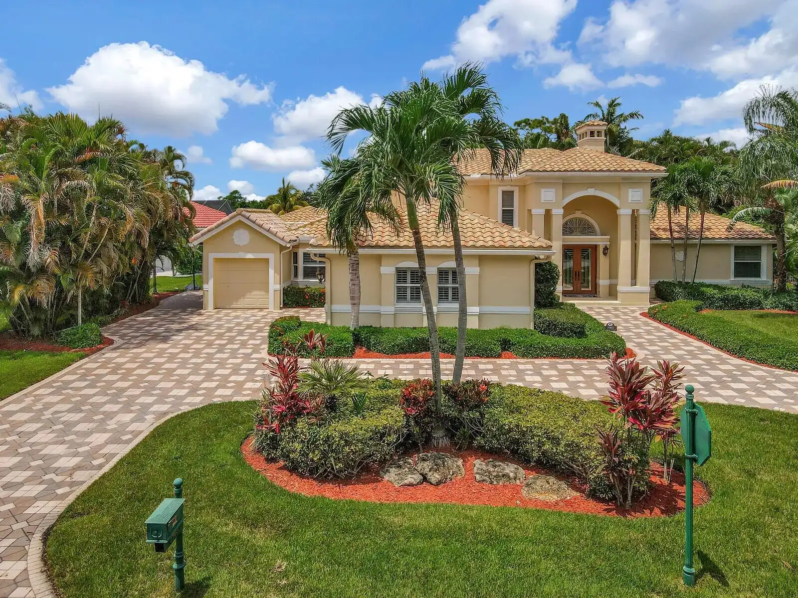 7903 Ironhorse Boulevard, West Palm Beach FL 33412