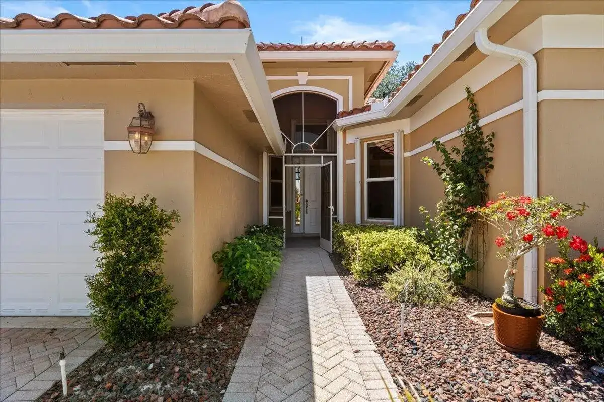 6634 JOG PALM Drive, Boynton Beach FL 33437 photo 3