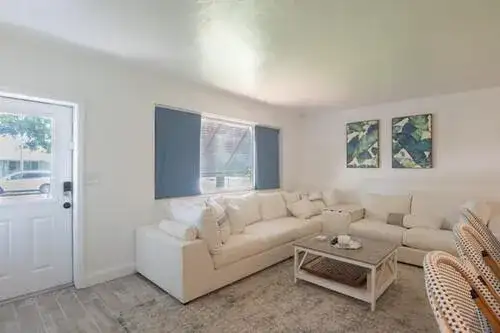 311 WINTERS Street, West Palm Beach FL 33405 photo 3