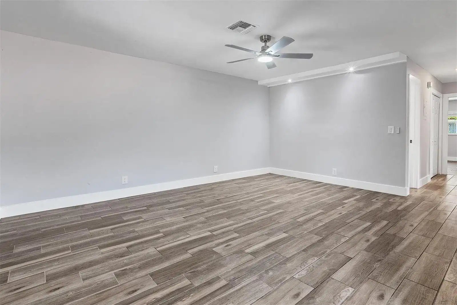 10131 NW 35TH Street # 16, Coral Springs FL 33065 photo 3