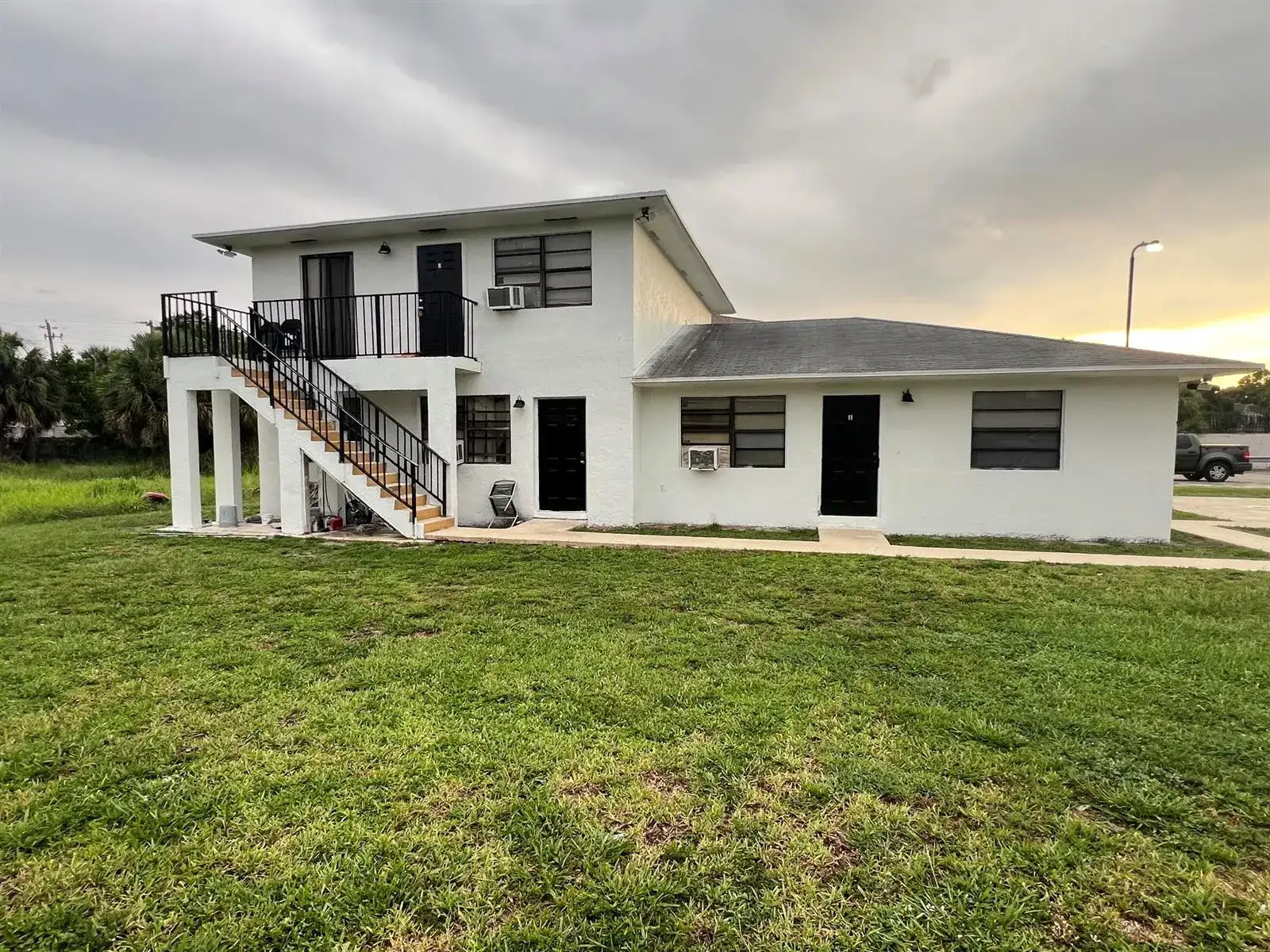 1673 W 26TH Street # 1, Riviera Beach FL 33404 photo 2