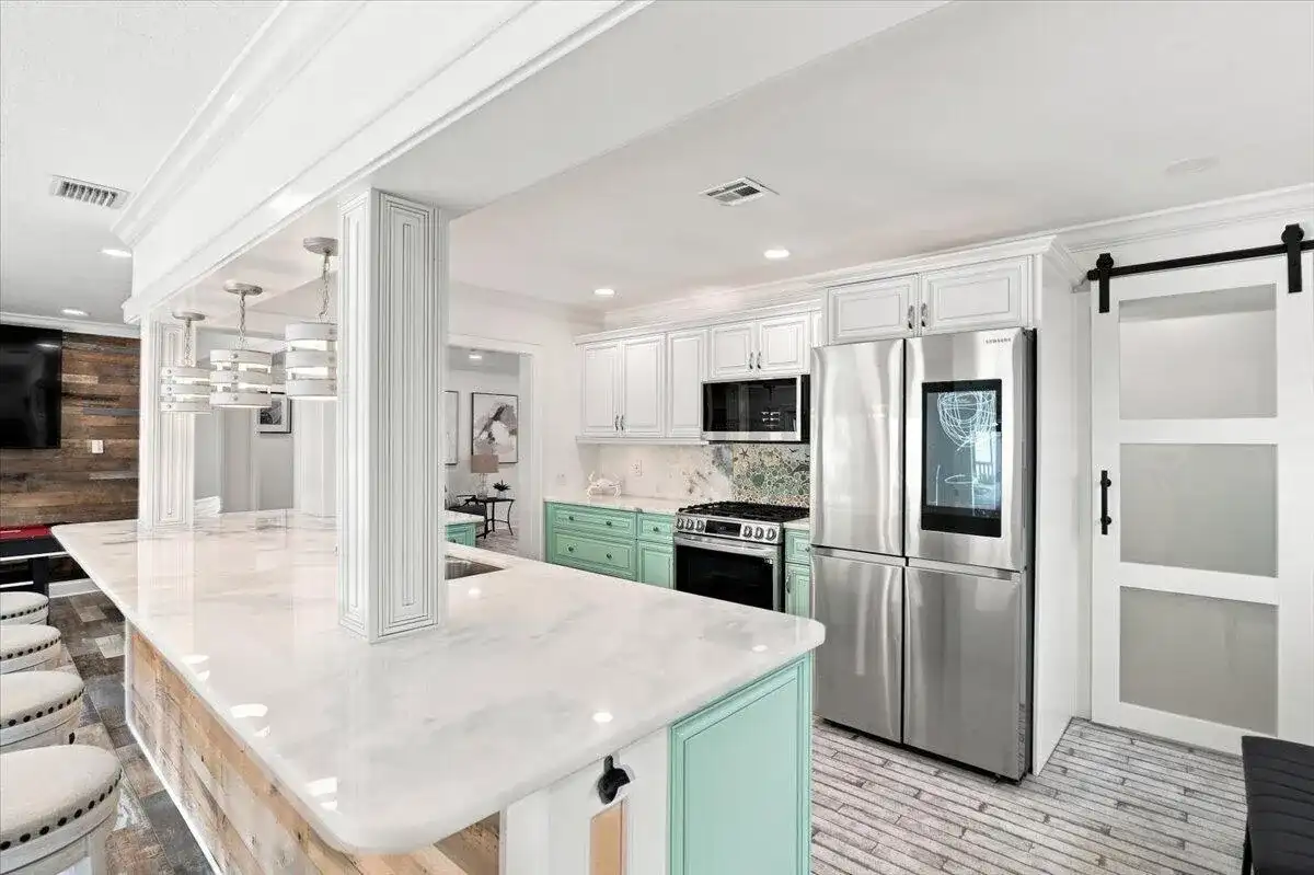 1736 NW 39th Street, Oakland Park FL 33309