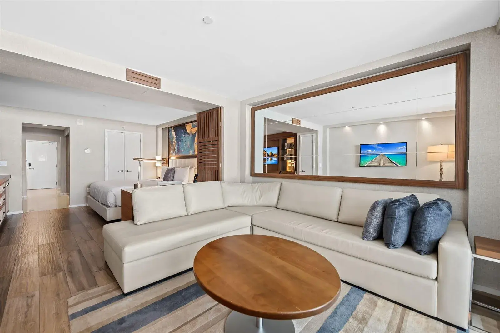 551 N FORT LAUDERDALE BEACH Boulevard # H614, Fort Lauderdale FL 33304