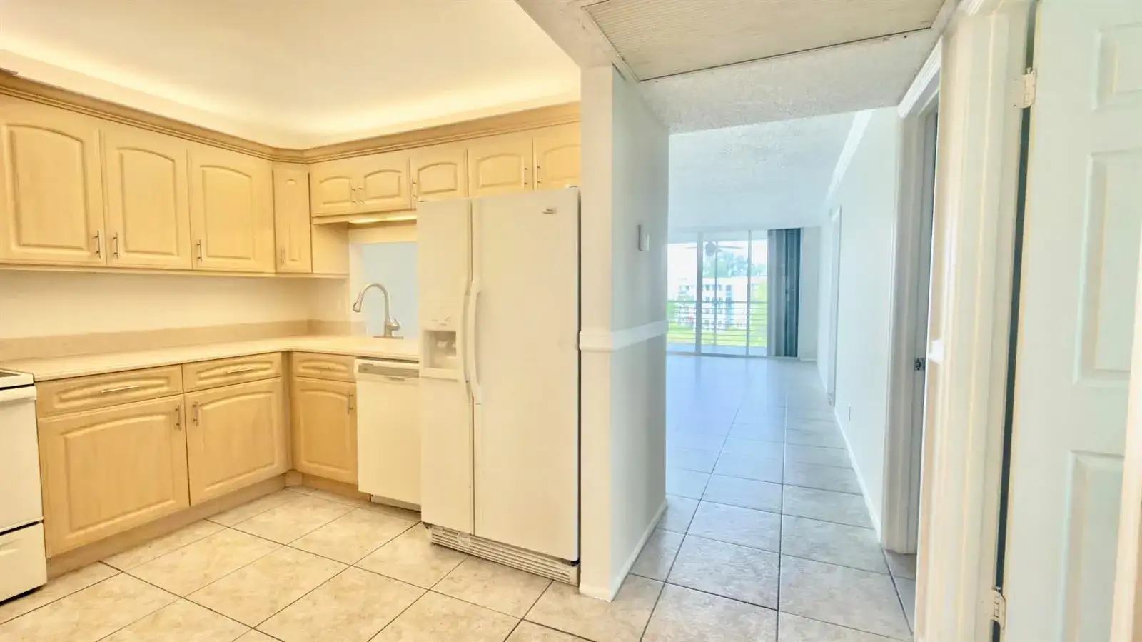 9311 ORANGE GROVE Drive # 402, Davie FL 33324 photo 3