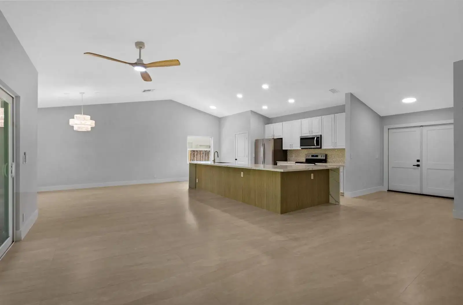 7620 Texas Trail, Boca Raton FL 33487 photo 4