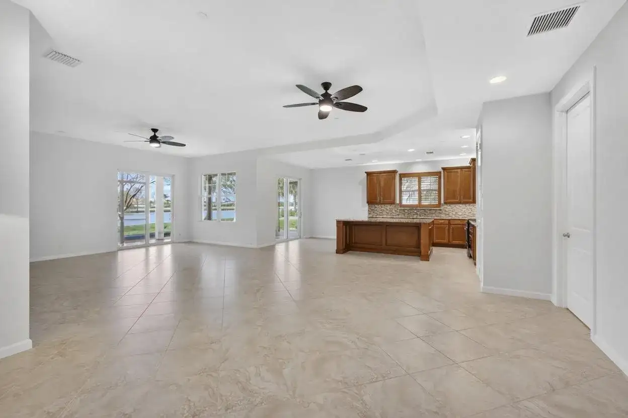111 Tresana Boulevard # 29, Jupiter FL 33478 photo 4