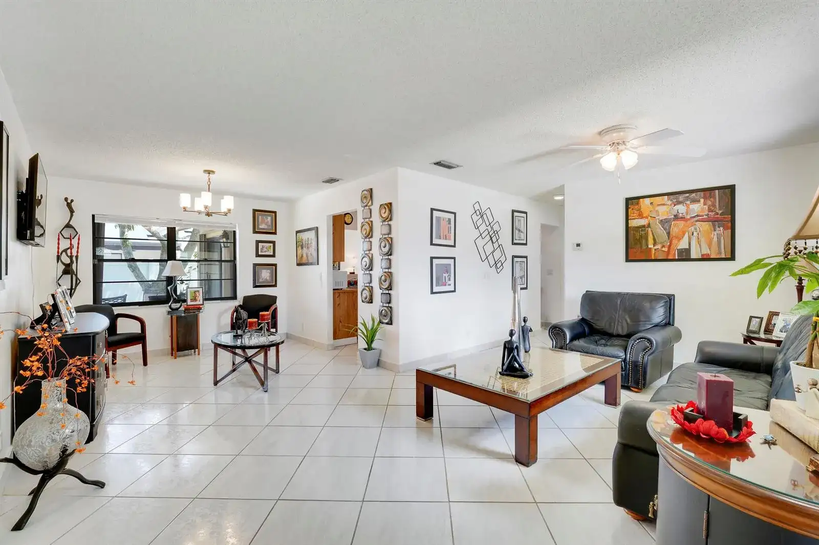 9235 Saddlecreek Drive, Boca Raton FL 33496 photo 3