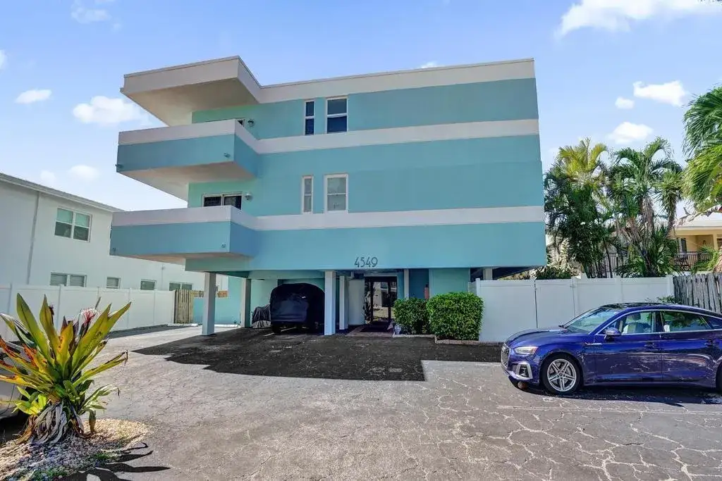 4549 N Ocean Drive # 1, Lauderdale By The Sea FL 33308 photo 2