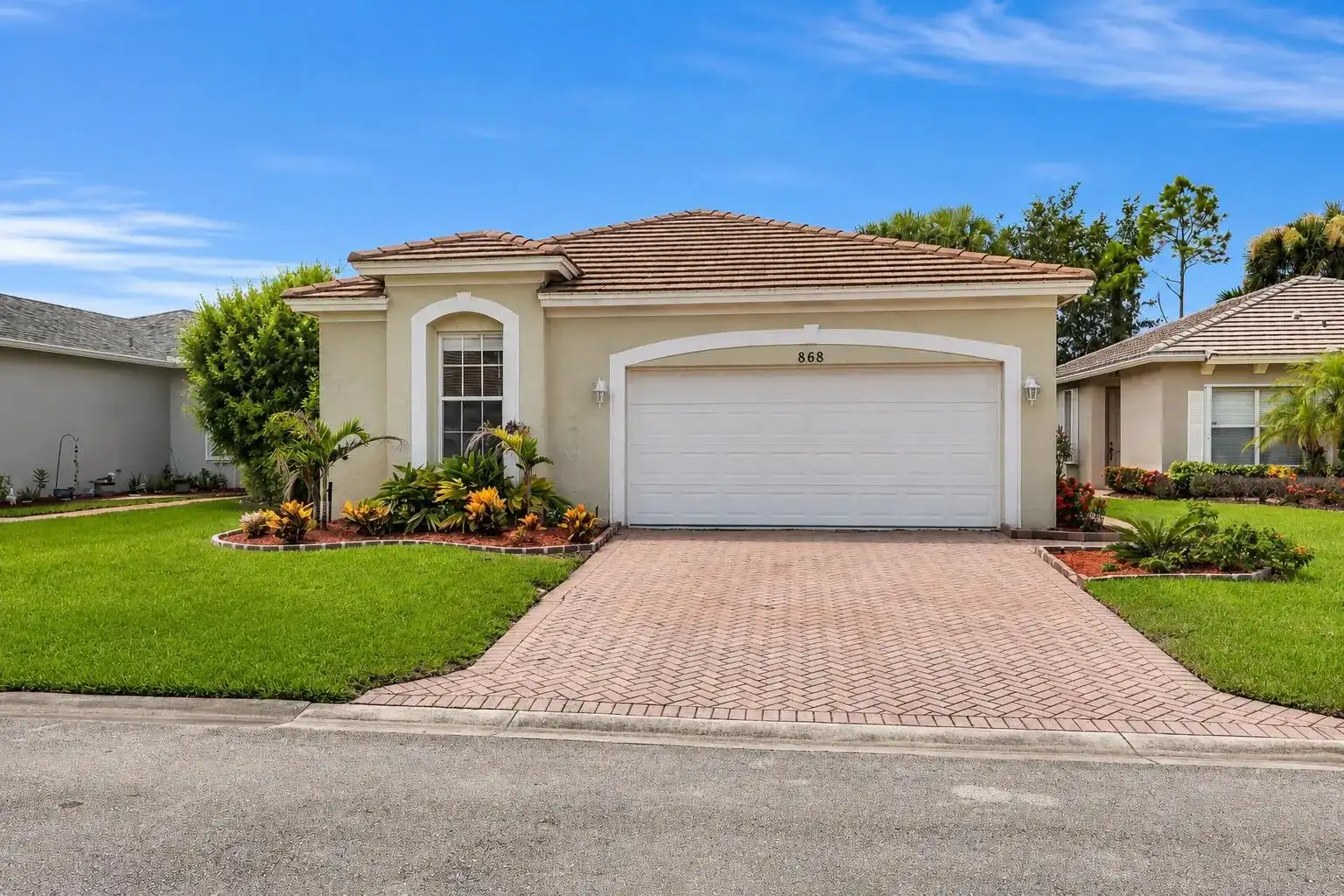868 SW Rocky Bayou Terrace, Port St. Lucie FL 34986