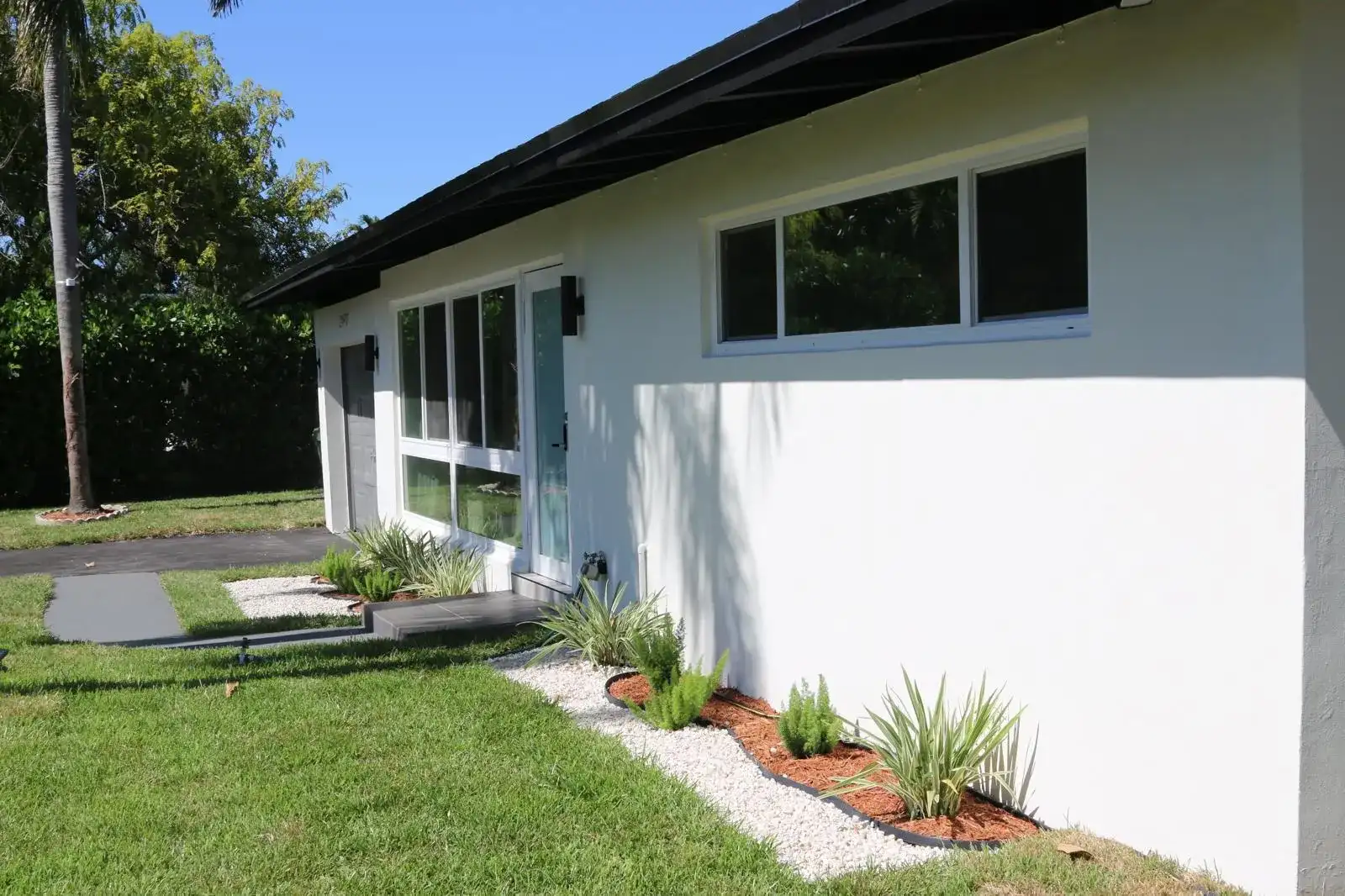 2490 Andros Lane, Fort Lauderdale FL 33312 photo 4