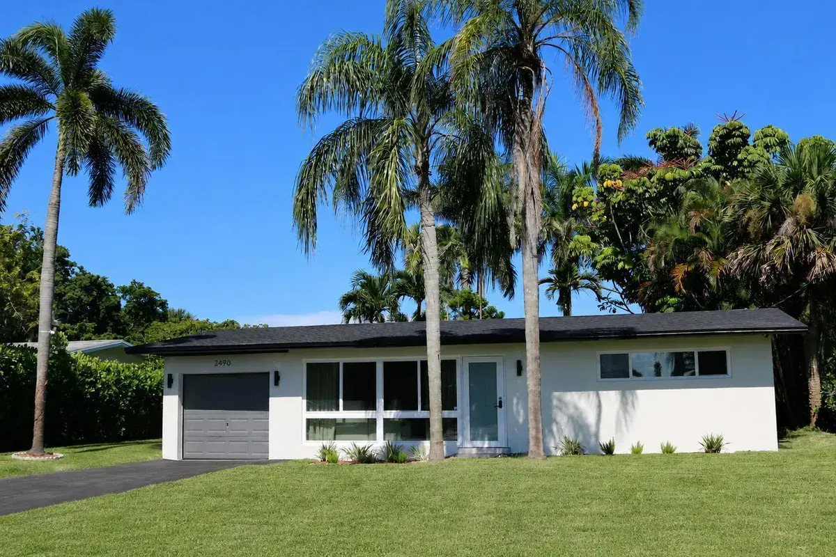 2490 Andros Lane, Fort Lauderdale FL 33312