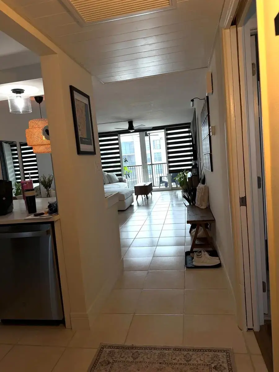 20 Royal Palm Way # 505, Boca Raton FL 33432