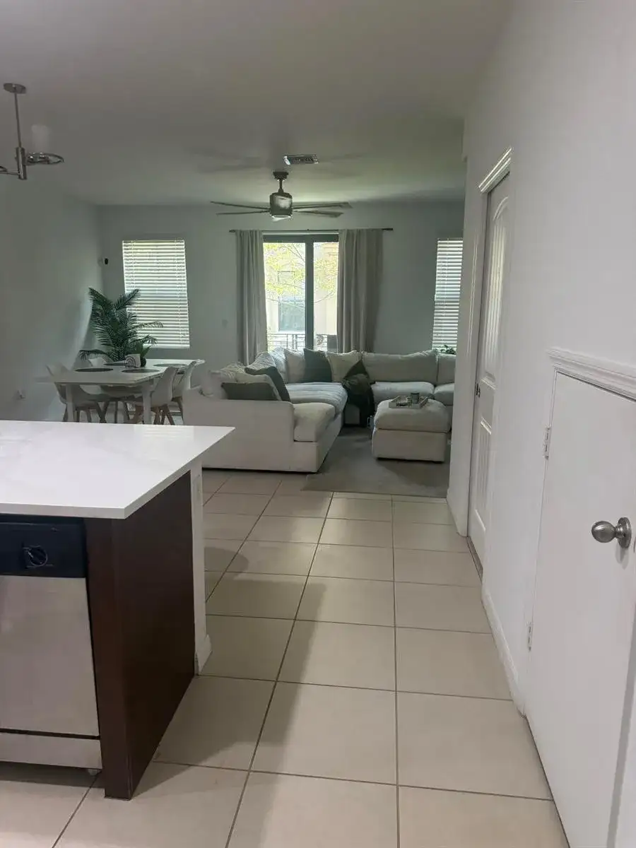 1091 NW 33RD Street, Pompano Beach FL 33064 photo 5