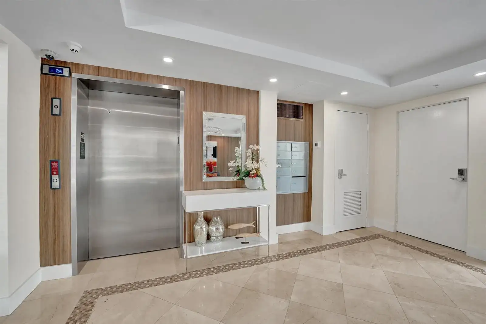 410 Hendricks Isle # 203, Fort Lauderdale FL 33301 photo 4