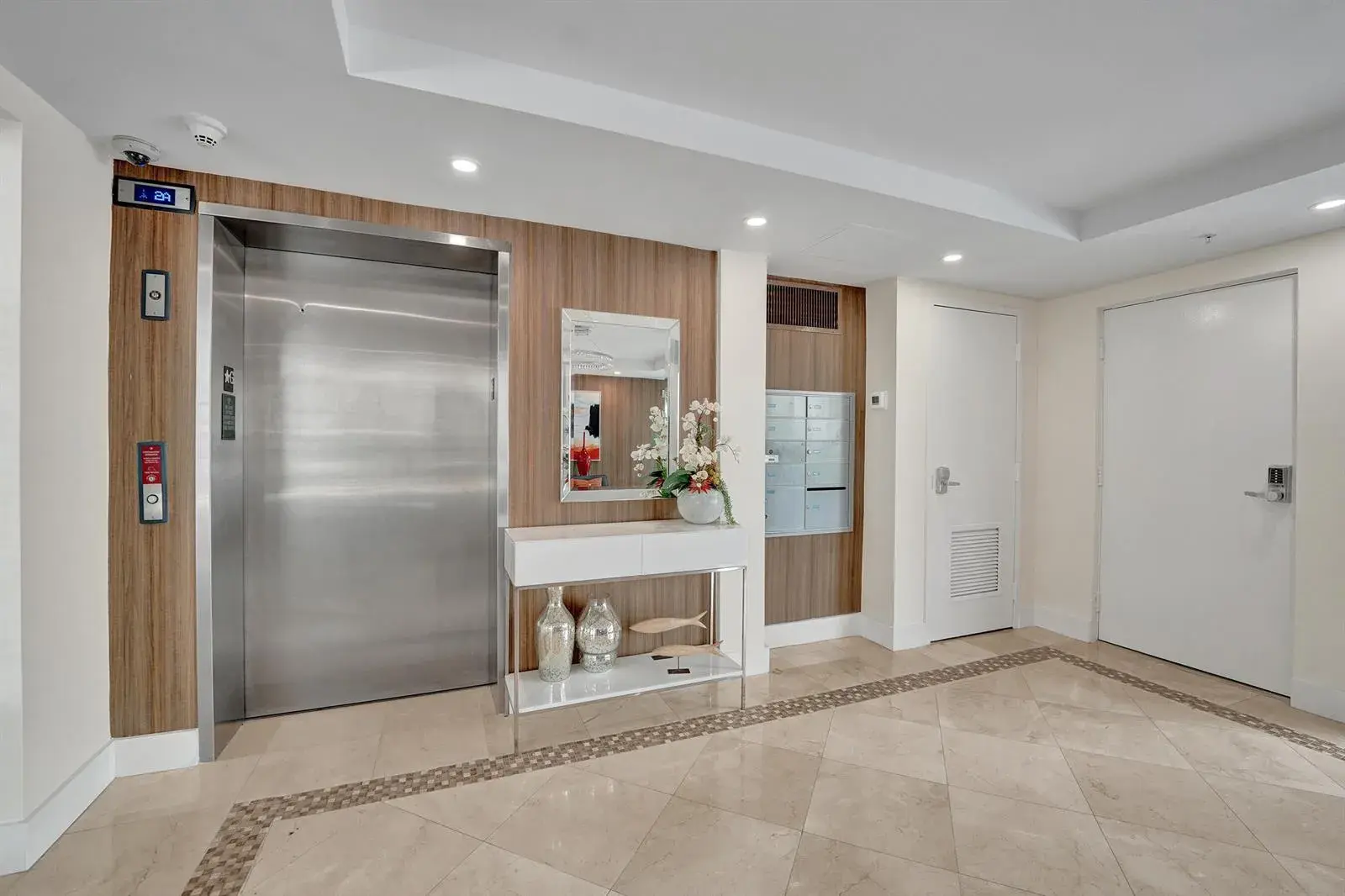 410 Hendricks Isle # 203, Fort Lauderdale FL 33301